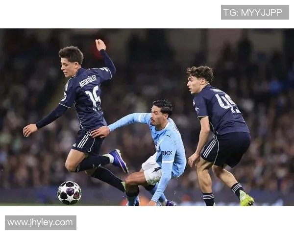 法兰克福逆袭欧冠赛场连续击败皇马切尔西强势晋级四强